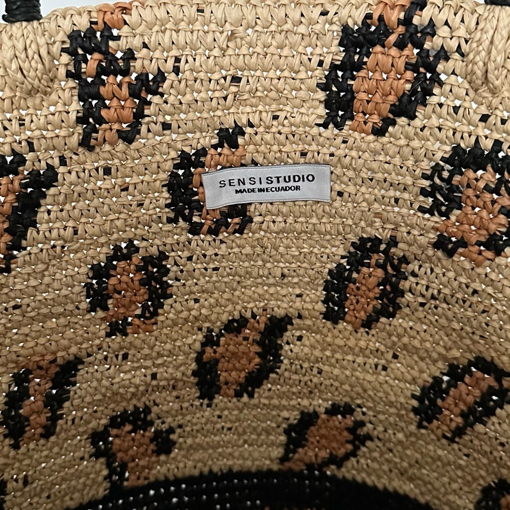 Sensi Studio straw tote bag. - Picture 6 of 8